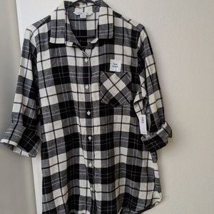 Old Navy Tunic Length Flannel Shirt (B&W)